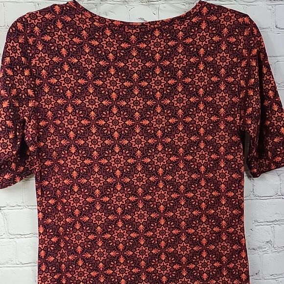 LuLaRoe Julia Knit Dress Red Floral Tile Fitted Knee Length Sheath Work Casual - Picture 3 of 8